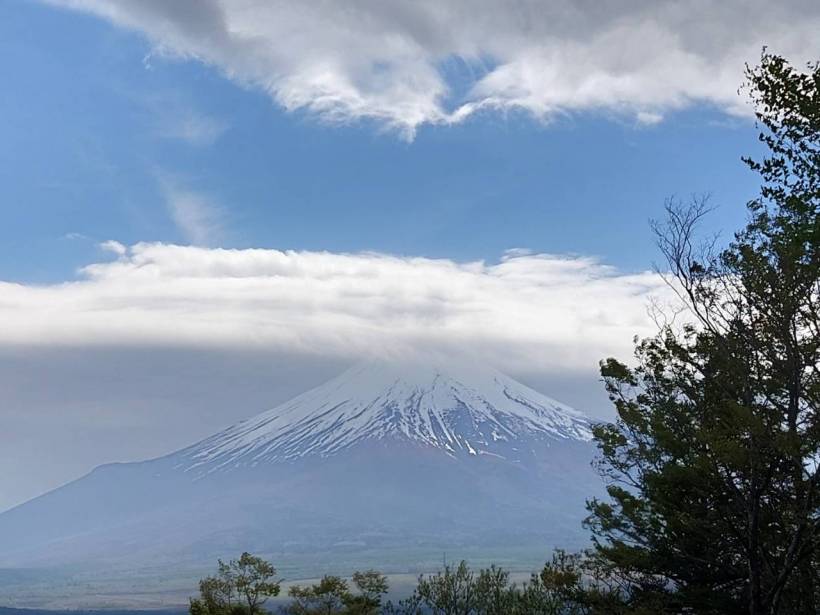 客室からの富士山　5月（May）　他